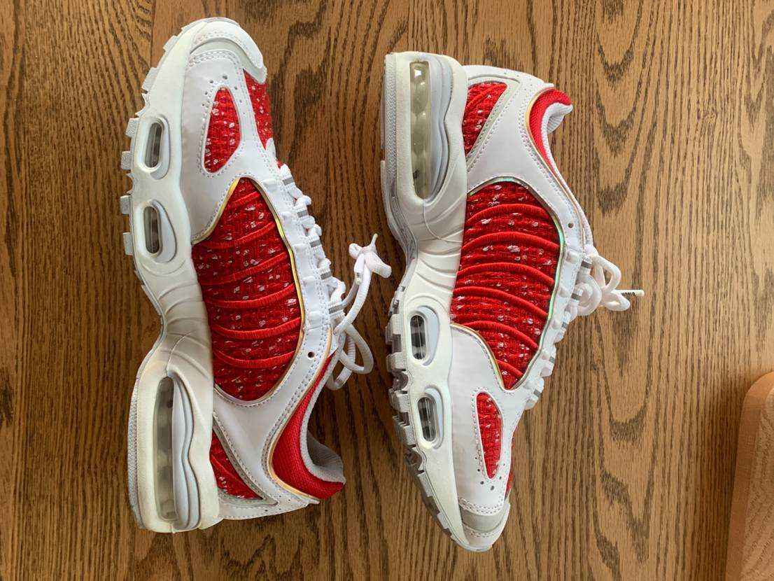 Supreme × Nike Air Max Tailwind 4 "Red"