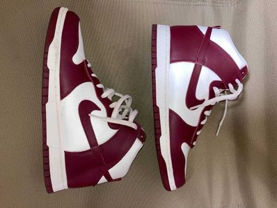 NIKE Women's DUNK HIGH "TEAM RED"