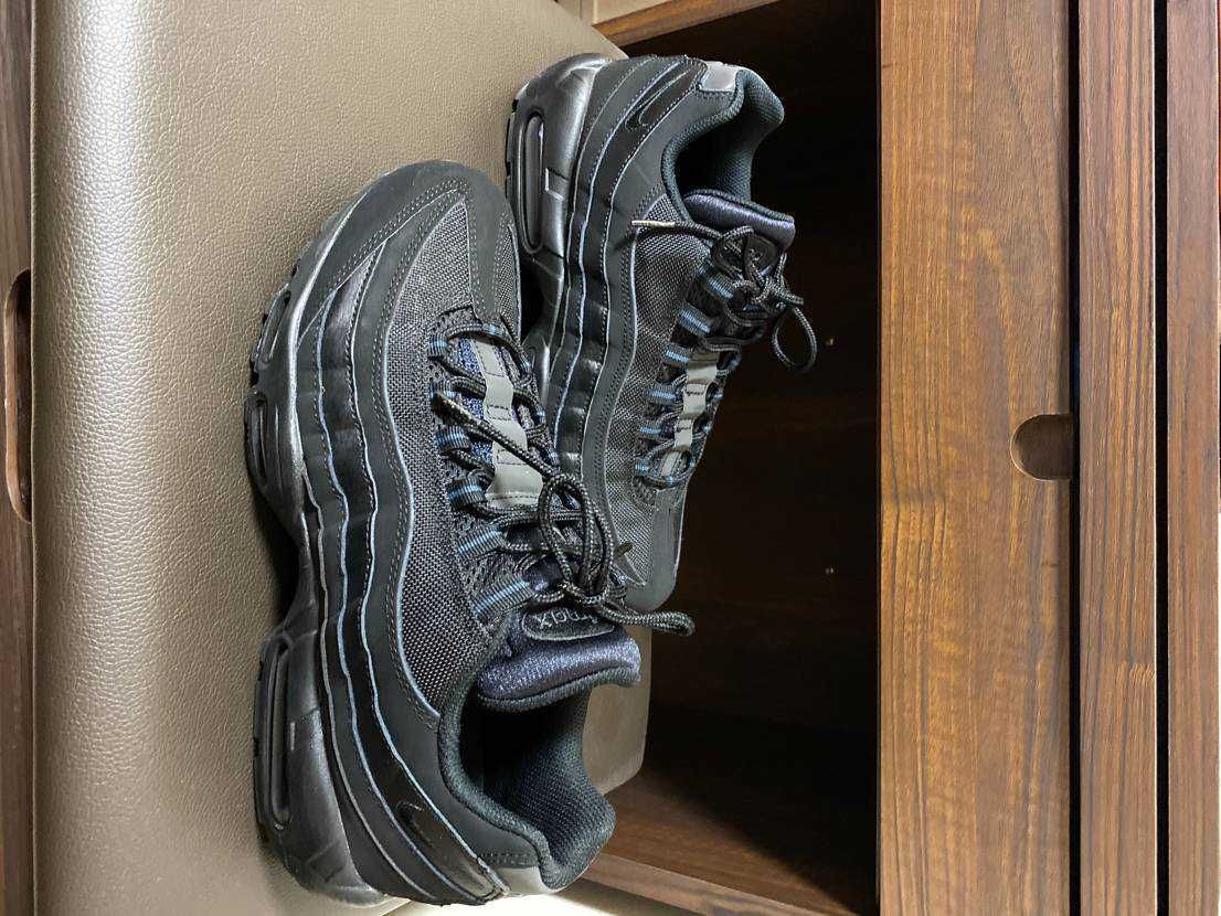 Nike Air Max 95 Essential "Black/Dark Grey/Black"