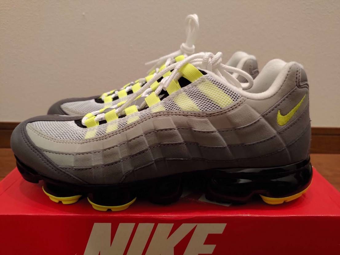 Nike Air Vapormax 95 "Neon"