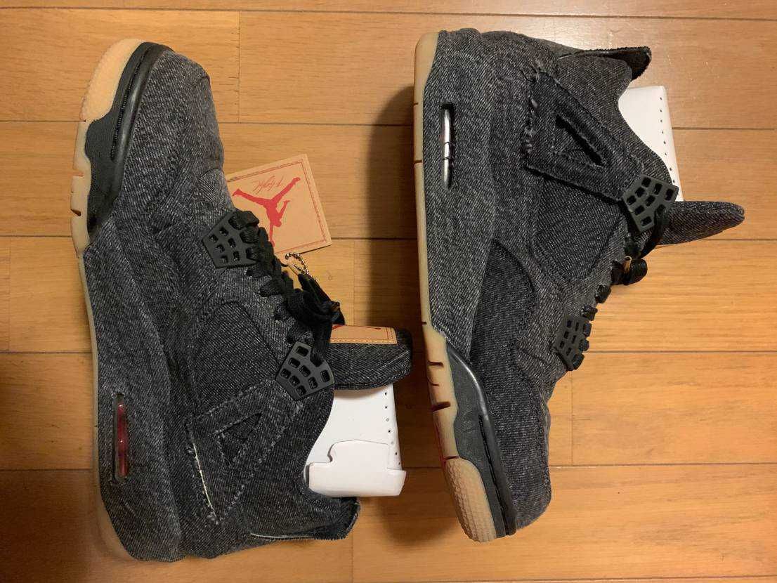 Nike × Levi's Air Jordan 4 "Black Denim" (Tag: LEVIS®)
