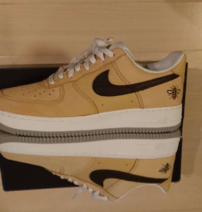 Nike Air Force 1 Low "Manchester Bee"