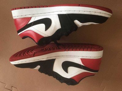 Nike Air Jordan 1 Low "Black Toe"
