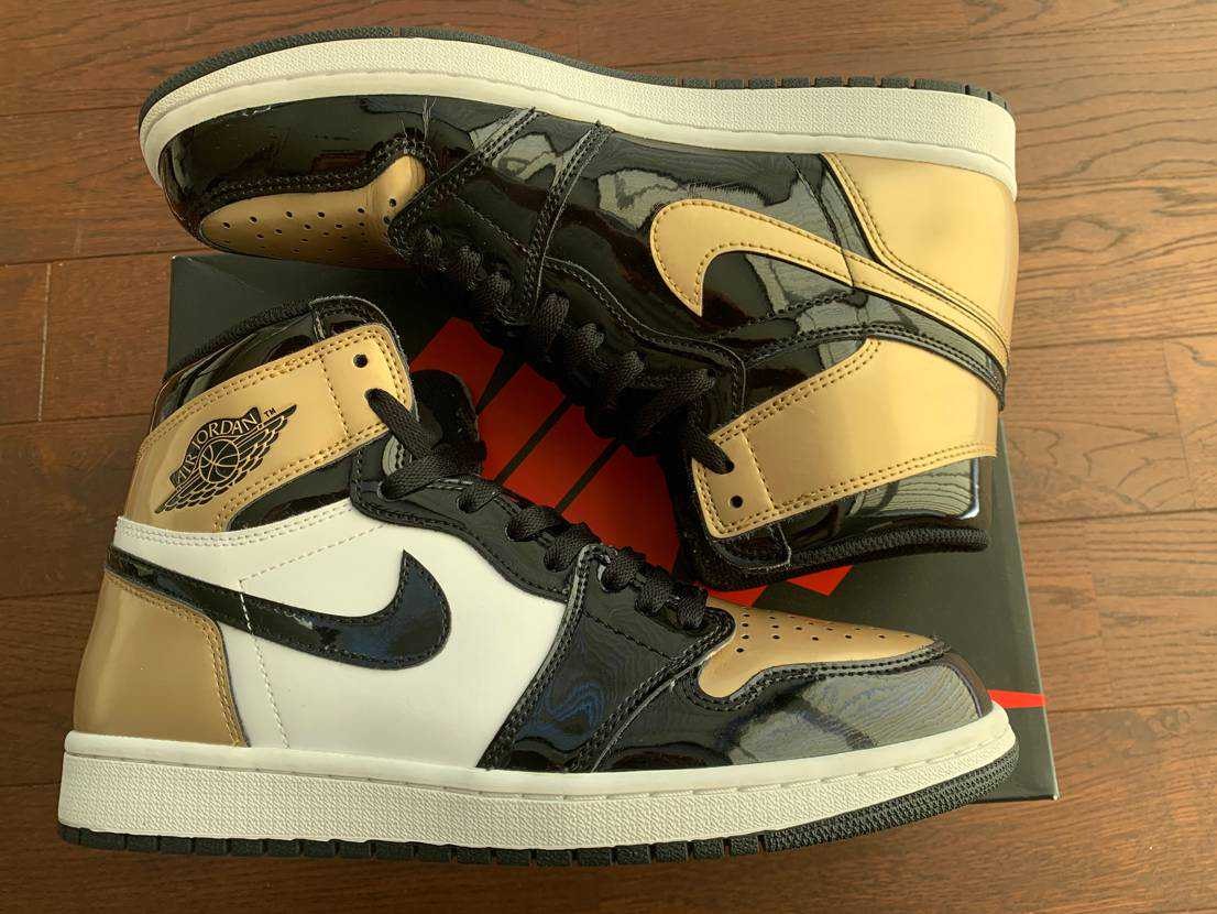 Nike Air Jordan 1 Retro High OG NRG "Gold Toe"