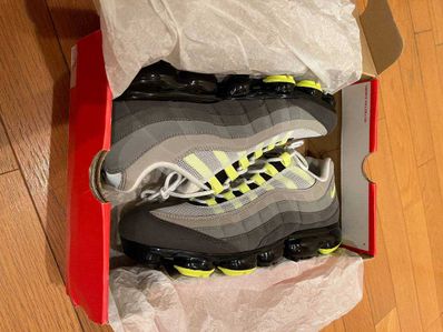 Nike Air Vapormax 95 "Neon"