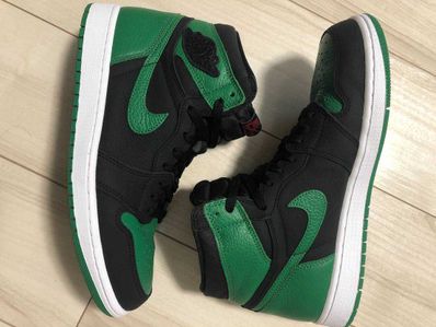 Nike Air Jordan 1 Retro High OG "Black/Pine Green" (2020)