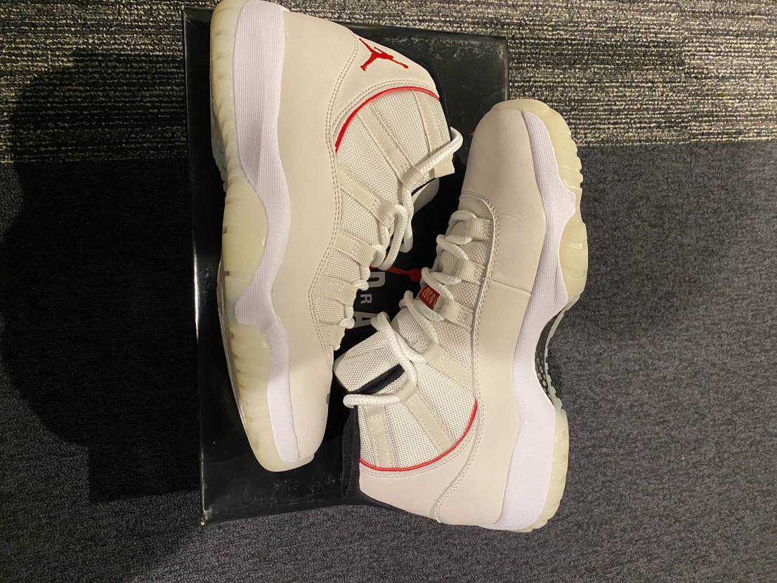 Nike Air Jordan 11 Retro "Platinum Tint"