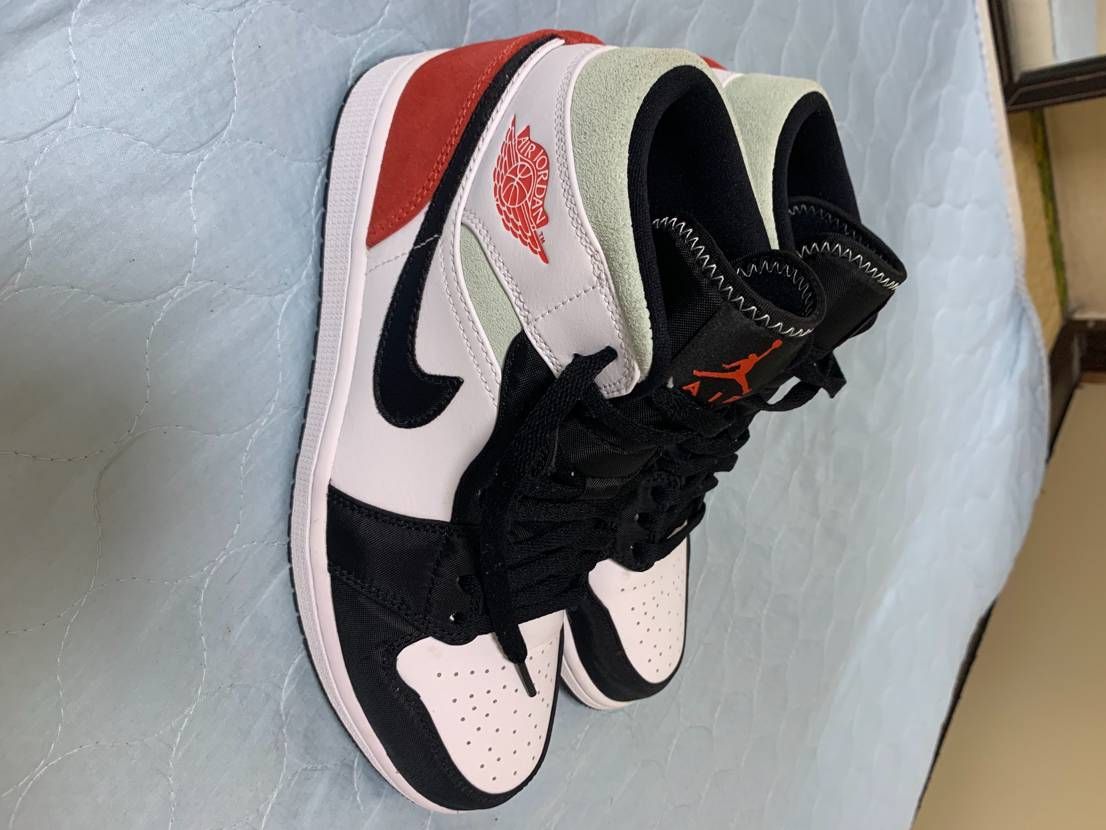 Nike Air Jordan 1 Mid SE "Black/Red/White"