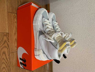 sacai × NIKE BLAZER MID "WHITE/WOLF GREY"