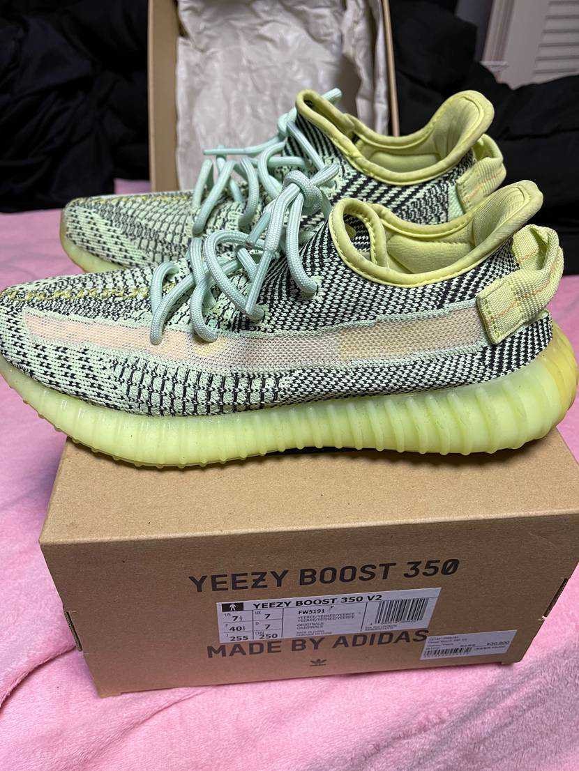 adidas Originals YEEZY Boost 350 V2 "Yeezreel"