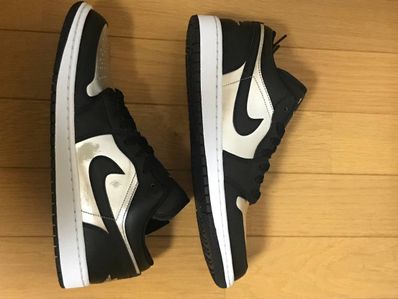 Nike Women's Air Jordan 1 Low SE "Black/Metallic Silver"