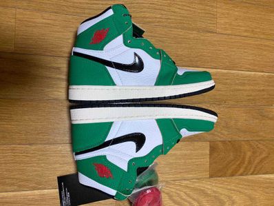 Nike Women's Air Jordan 1 High OG "Lucky Green/White-Sail-Black"