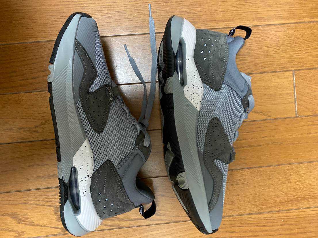 FRAGMENT × JORDAN AIR CADENCE PARTICLE GREY