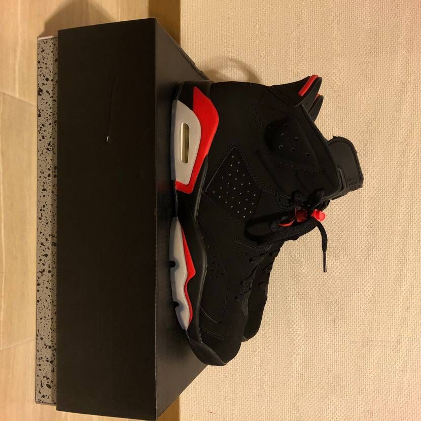 Nike Air Jordan 6 Retro OG "Black/Infrared"
