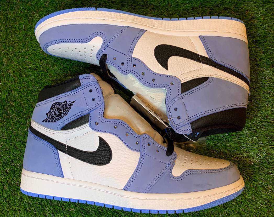 Nike Air Jordan 1 High OG "University Blue"