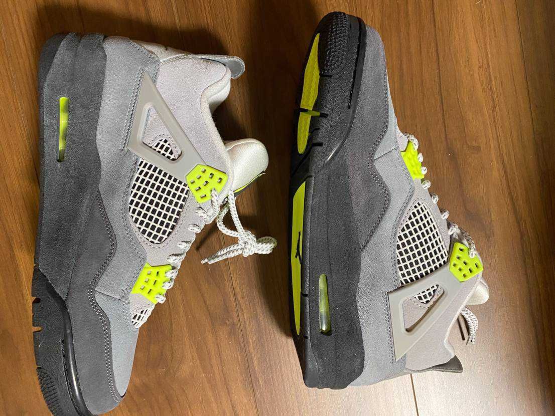 NIKE AIR JORDAN 4 RETRO LE "NEON"