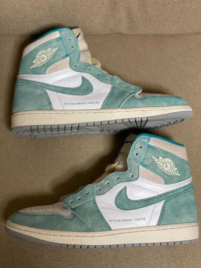 Nike Air Jordan 1 Retro High OG "Turbo Green"