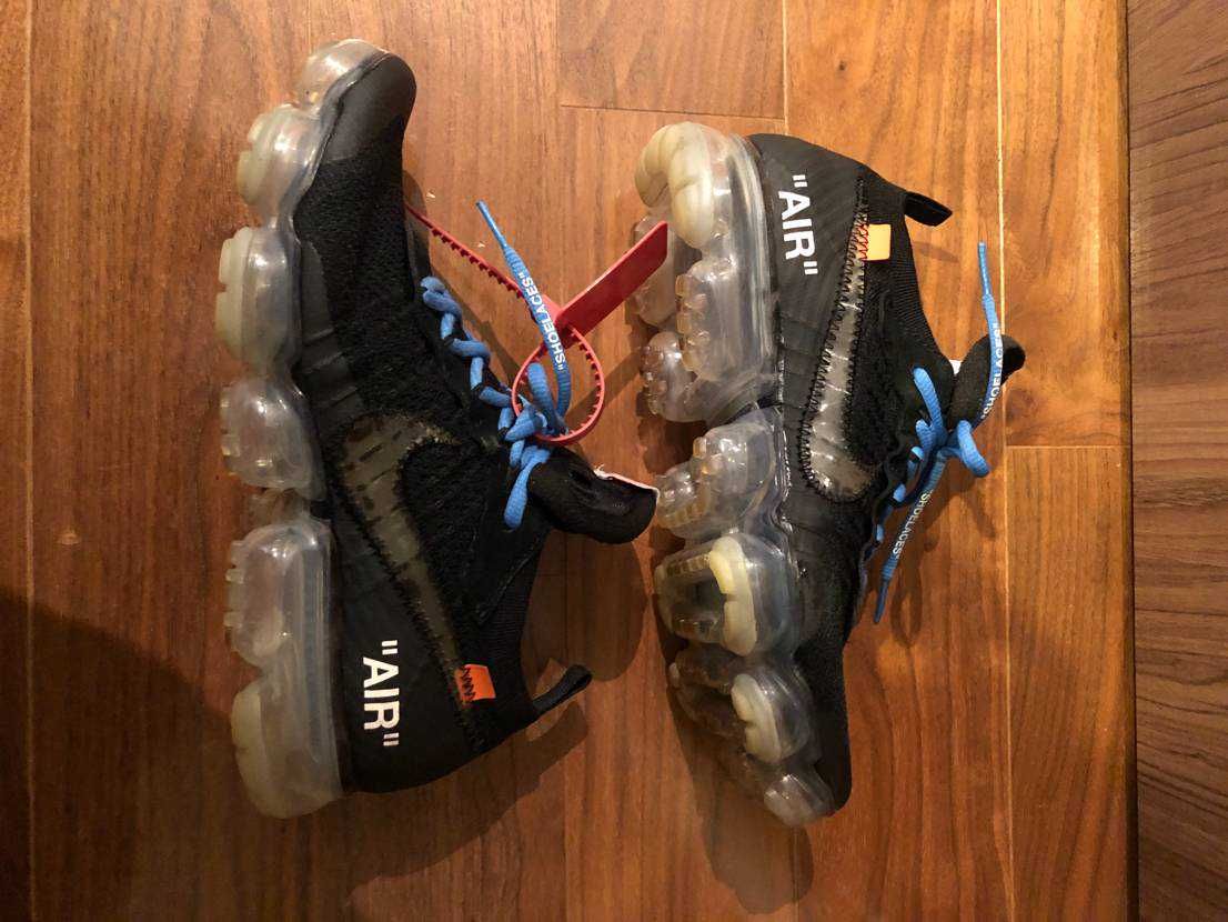 Off-White × Nike Air Vapormax "Black/Total Orange/Clear"