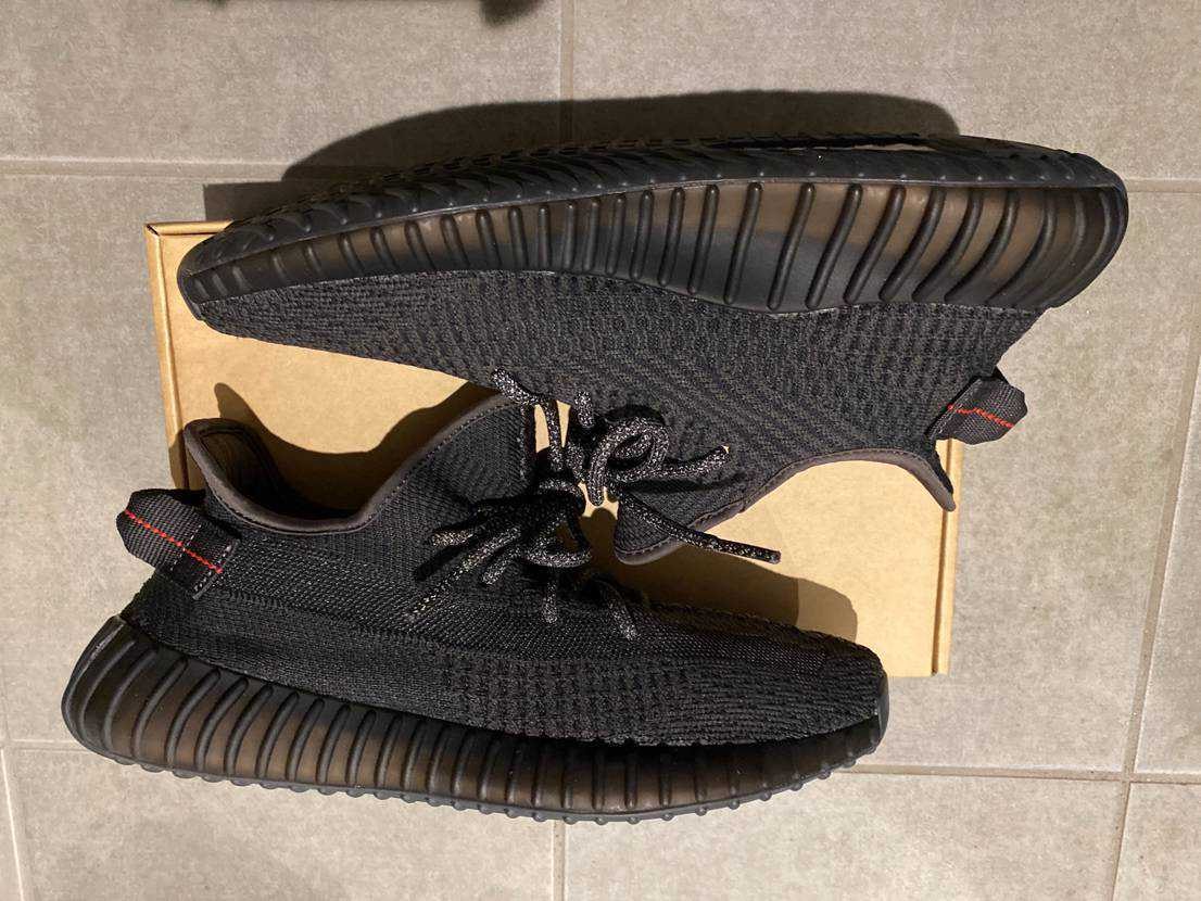 adidas YEEZY Boost 350 V2 "Black"