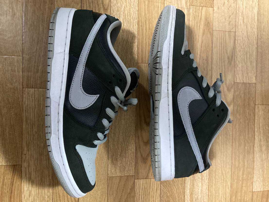 Nike SB Dunk Low "Shadow"