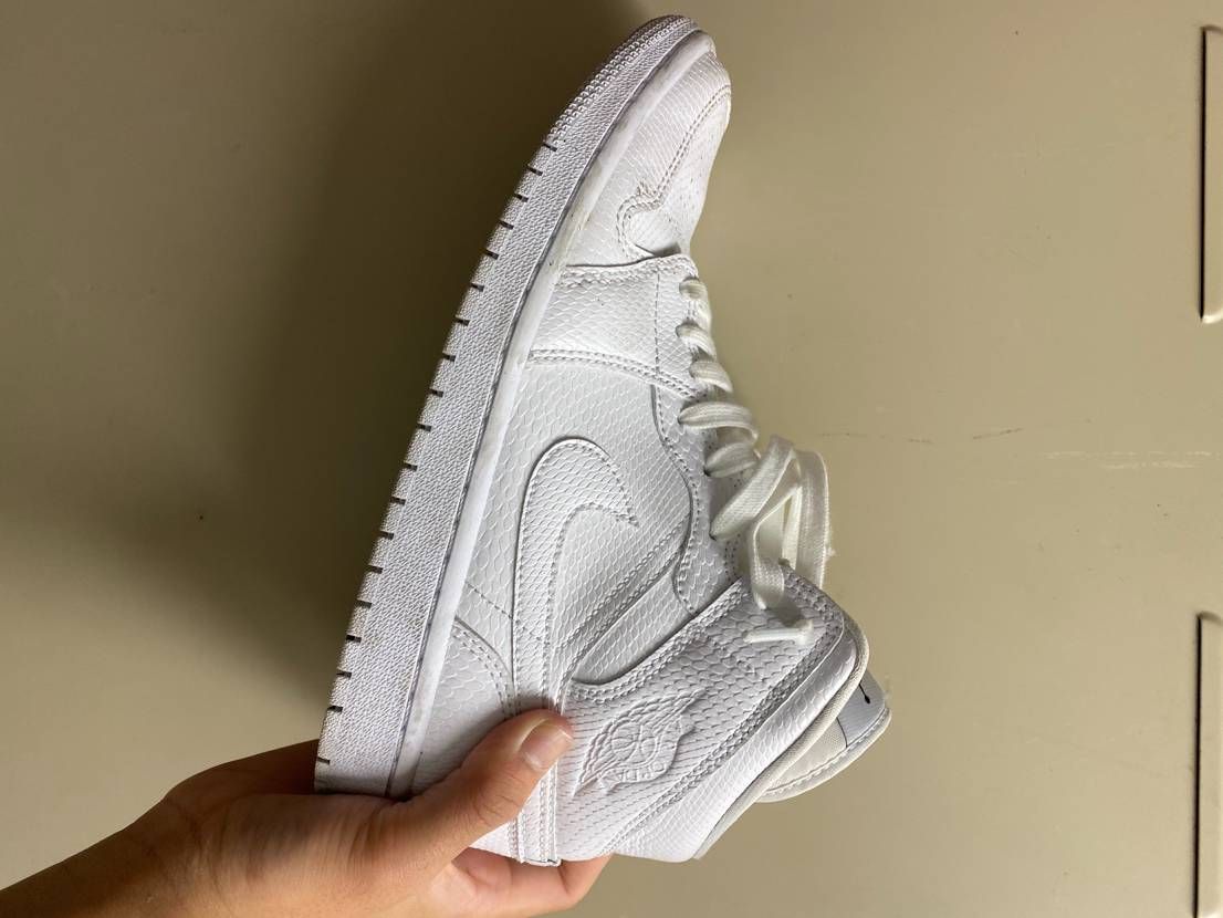 Nike Women's Air Jordan 1 Mid "Snake Skin"