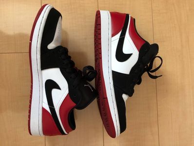 Nike Air Jordan 1 Low "Black Toe"