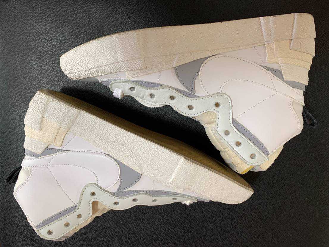 sacai × NIKE BLAZER MID "WHITE/WOLF GREY"