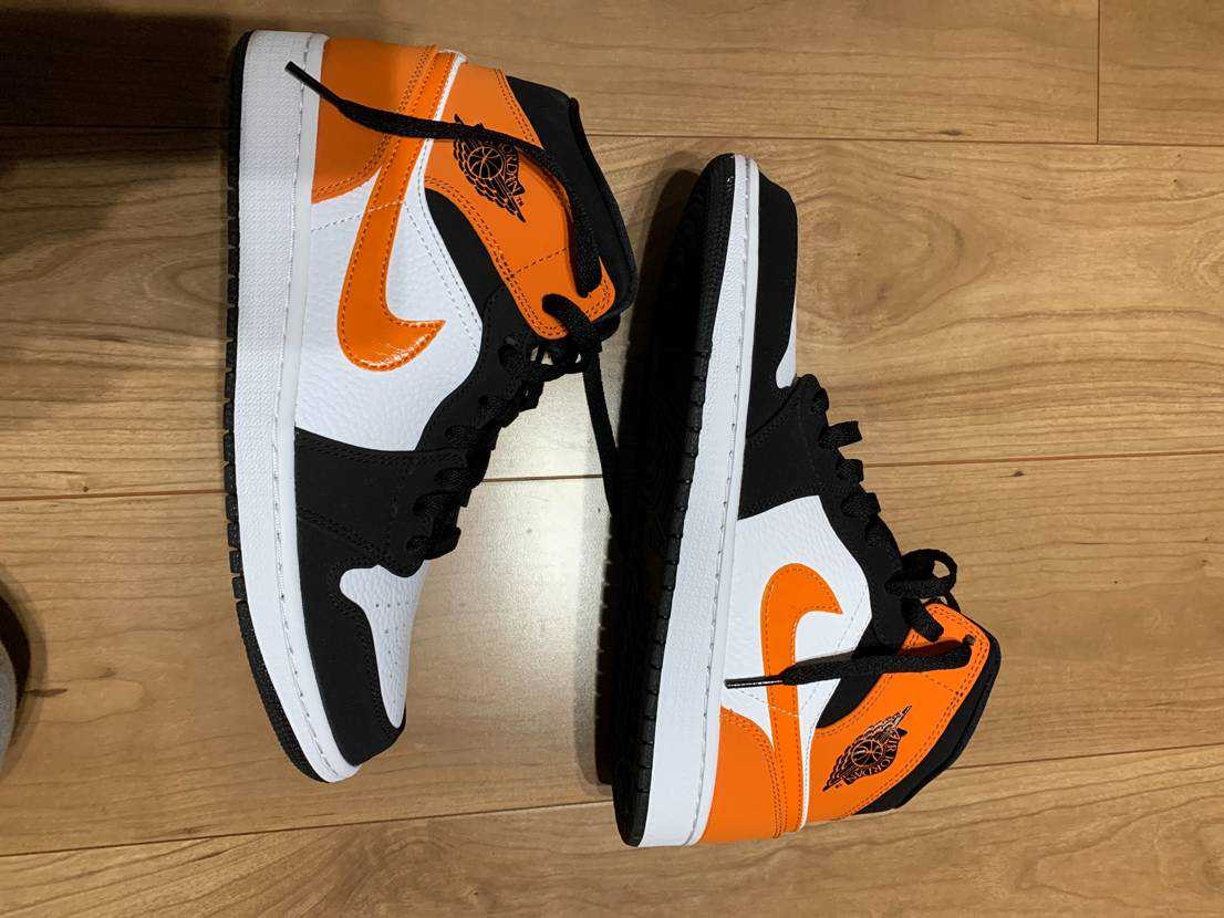 NIKE AIR JORDAN 1 MID "SHATTERED BACKBOARD"