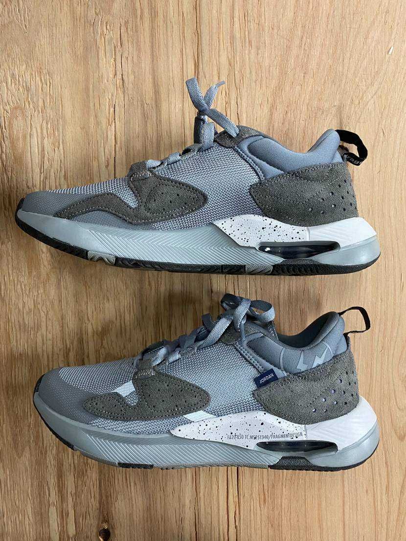FRAGMENT × JORDAN AIR CADENCE PARTICLE GREY