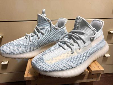 adidas YEEZY Boost 350 V2 "Cloud White"