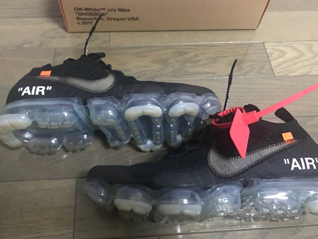 Off-White × Nike Air Vapormax "Black/Total Orange/Clear"