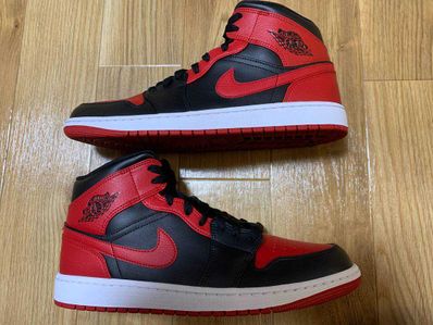 Nike Air Jordan 1 Mid "Bred"