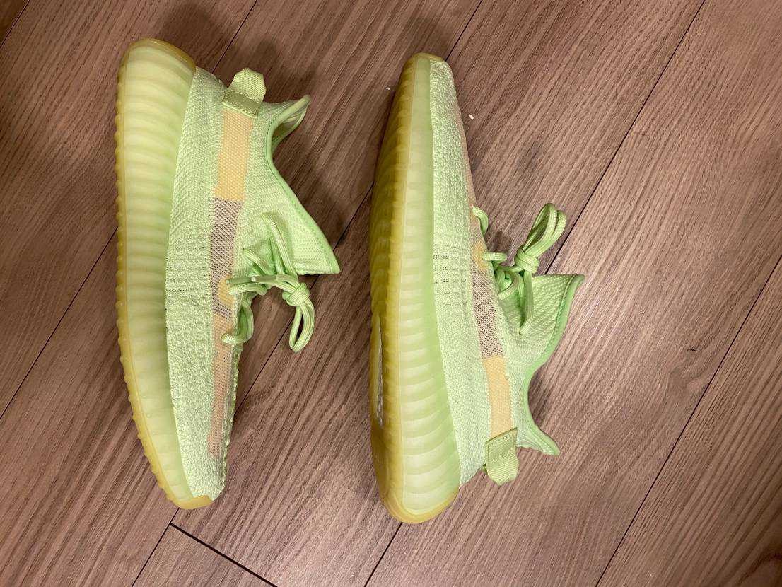 ADIDAS YEEZY BOOST 350 V2 "GLOW IN THE DARK"