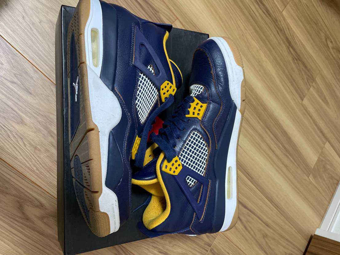 NIKE AIR JORDAN 4 RETRO "DUNK FROM ABOVE"