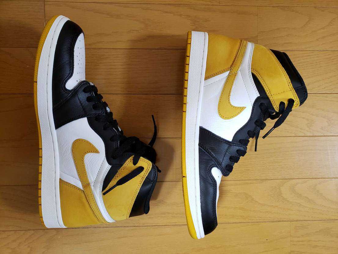 Nike Air Jordan 1 Retro High OG "Black Toe/Yellow Ochre"