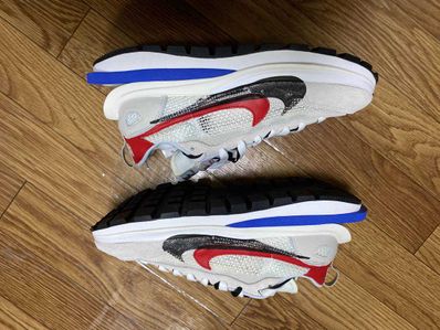 sacai × Nike Vapor Waffle "Royal Fuchsia"