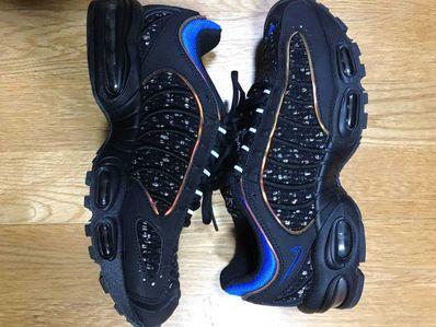Supreme × Nike Air Max Tailwind 4 "Black"