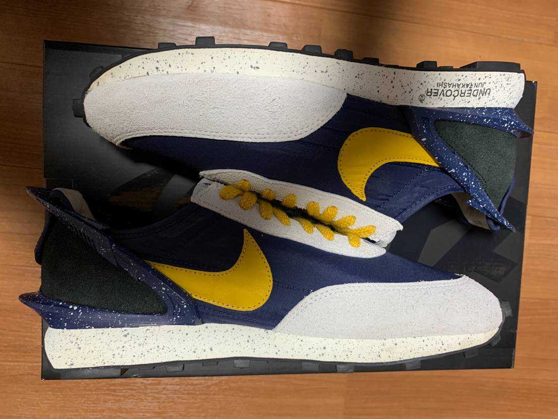Undercover × Nike Women's Daybreak "Obsidian/Gold Dart/Sail"