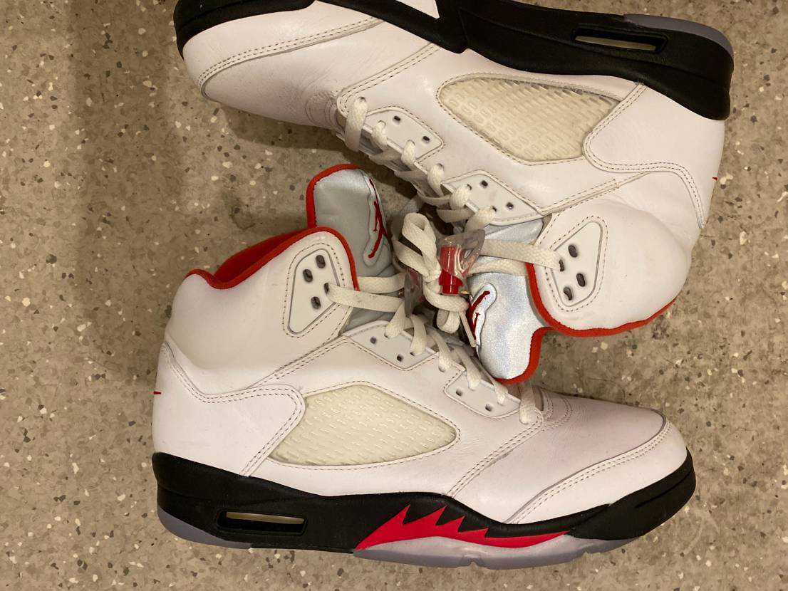 Nike Air Jordan 5 Retro "Fire Red" (2020)