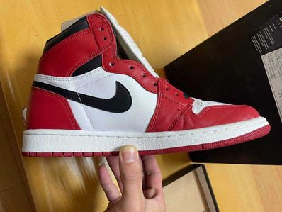 Nike Air Jordan 1 Retro High "Chicago" (2015)