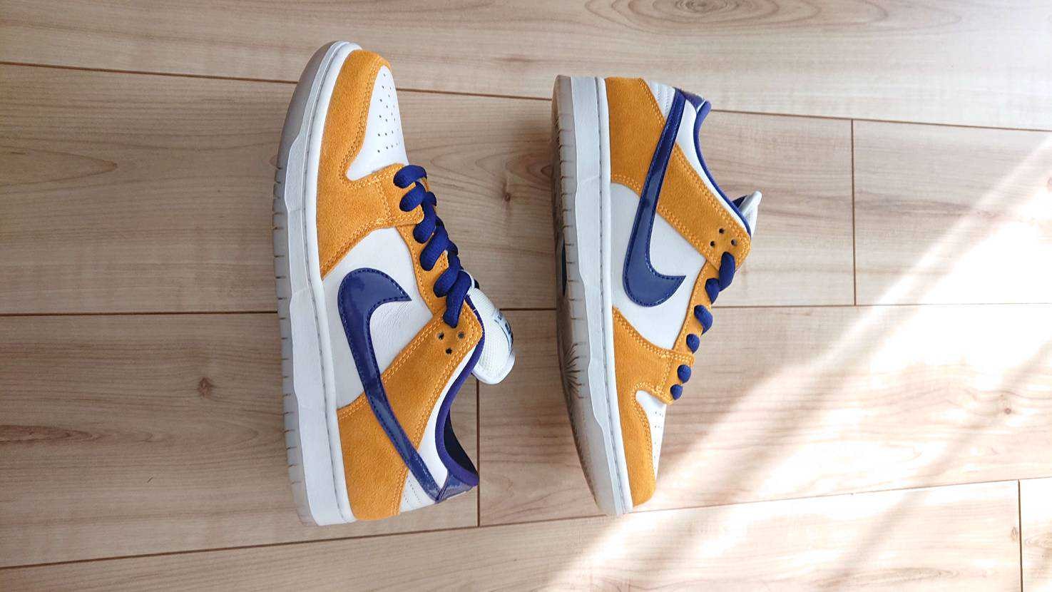 Nike SB Dunk Low "Laser Orange"