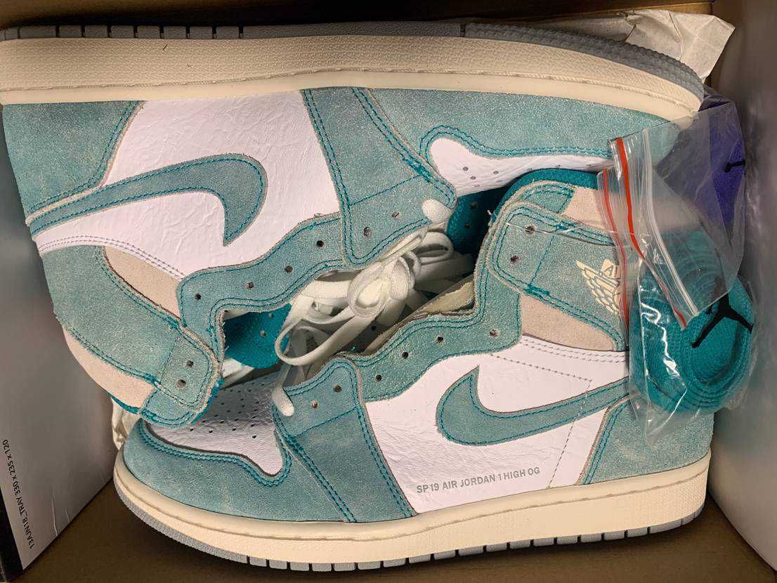 Nike Air Jordan 1 Retro High OG "Turbo Green"