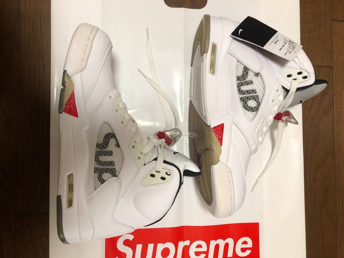 Supreme × Nike Air Jordan 5 Retro "White"