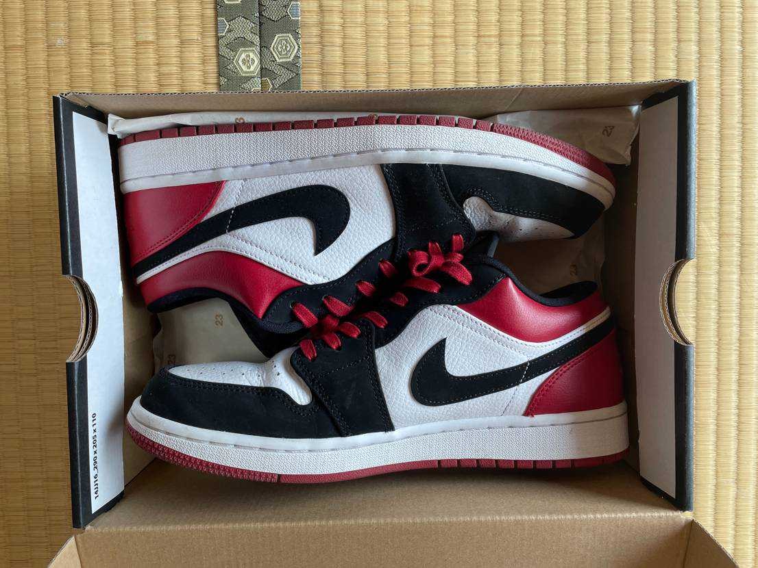 Nike Air Jordan 1 Low "Black Toe"