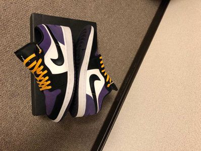 Nike Air Jordan 1 Retro Low "White/Black/Court Purple"