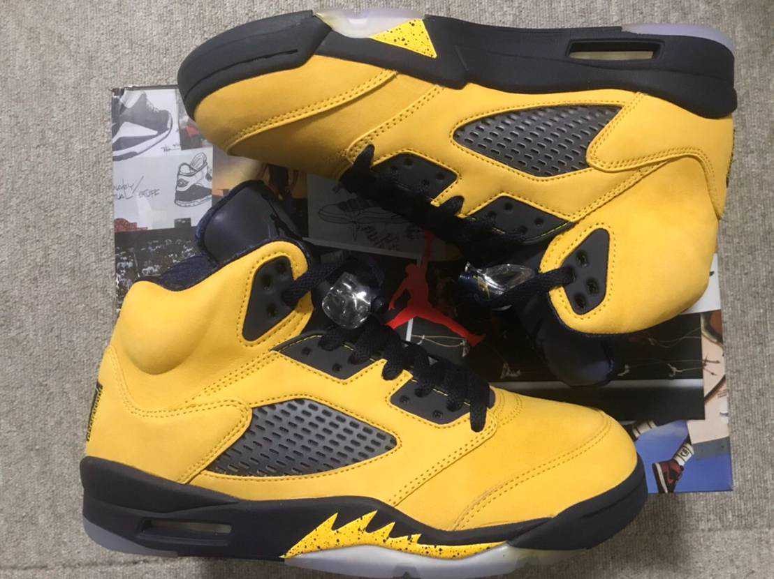 NIKE AIR JORDAN 5 "MICHIGAN"