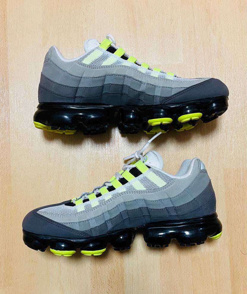 Nike Air Vapormax 95 "Neon"