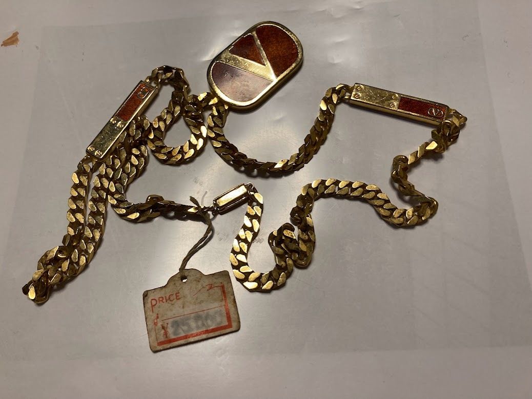 VALENTINO 　ヴァレンティノ 　ゴールド　喜平チェーン ネックレス　中古未使用傷あり　　返品OK
