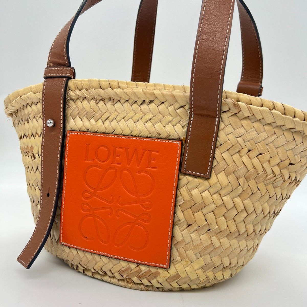 LOEWE ロエベ アナグラム ショルダー クロスボディ カメラバッグ ポシェット スクエア ナッパレザー ブラウン 茶 肩掛け 斜め掛け LOEWE（ロエベ） バッグ カメラ クロスボディバッグ ミニ メンズ