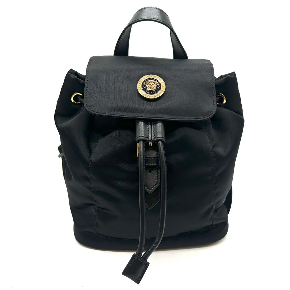 VERSACE　ヴェルサーチェ　バックパック　ナイロン　リュック　メデューサ　ミニ　リュック　ヴェルサーチ　レディース　ブラック